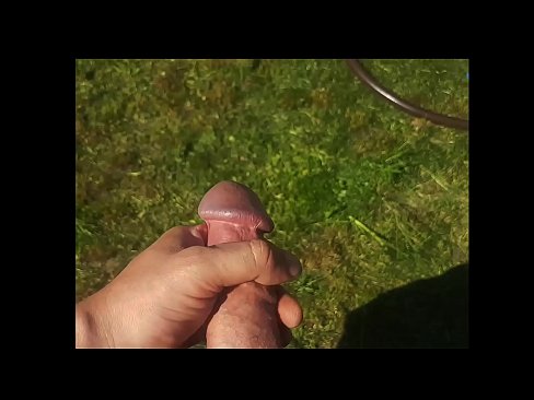 ❤️ Hete hottie laat zich in haar roze kutje neuken en spuitend klaarkomen in een zomerse tuin Fucking video at us nl.happytour.top ☑